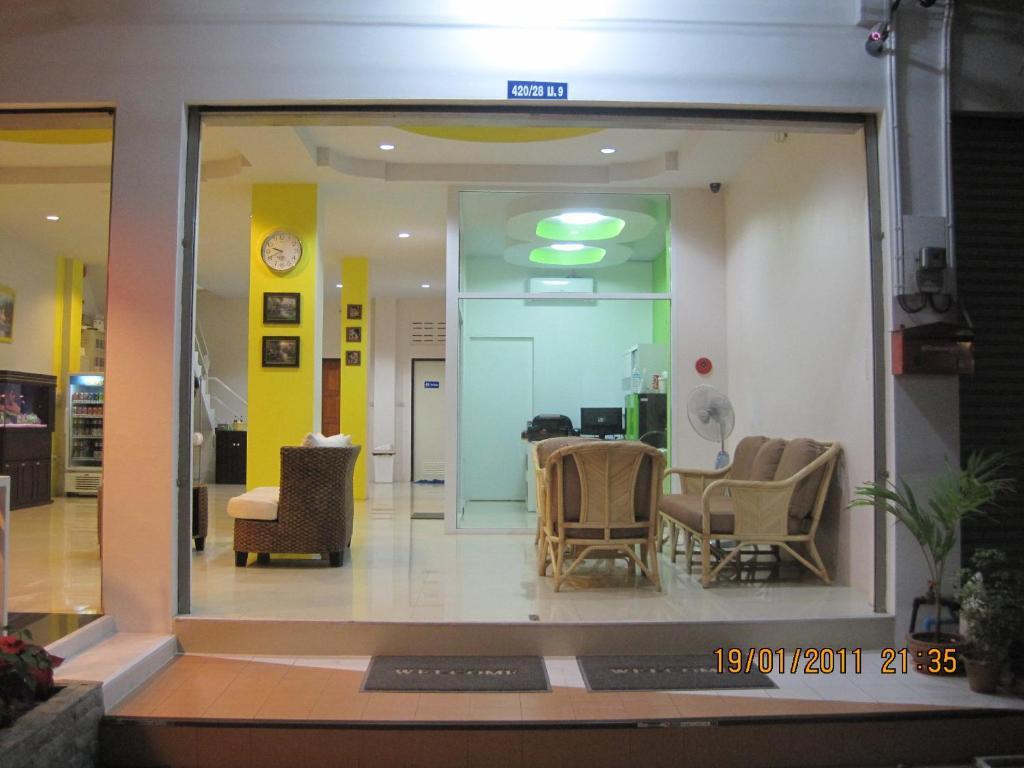 BR pensión Pattaya Exterior foto