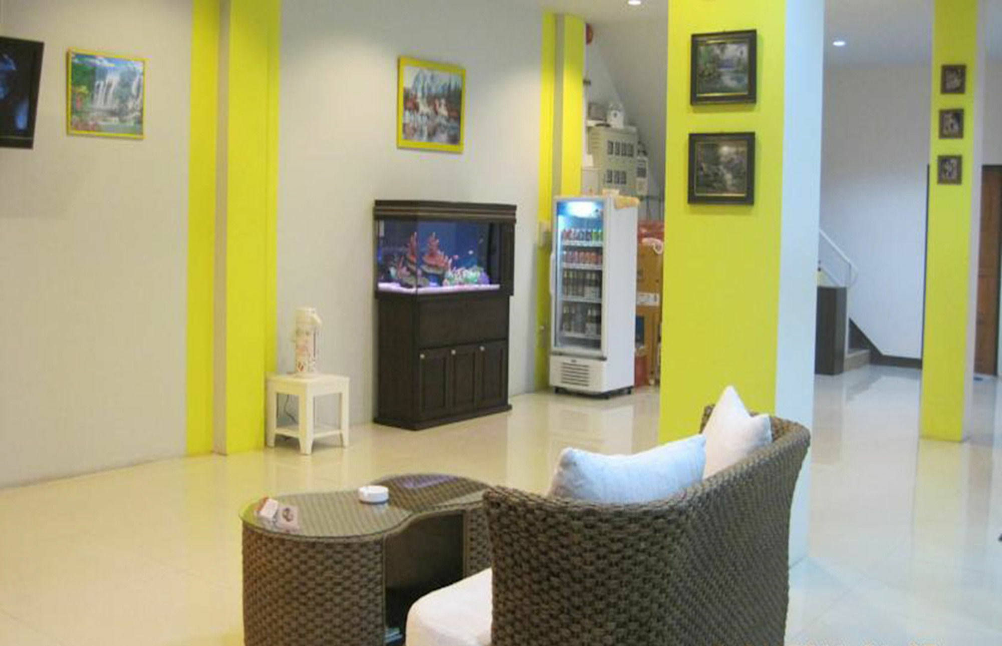 BR pensión Pattaya Exterior foto