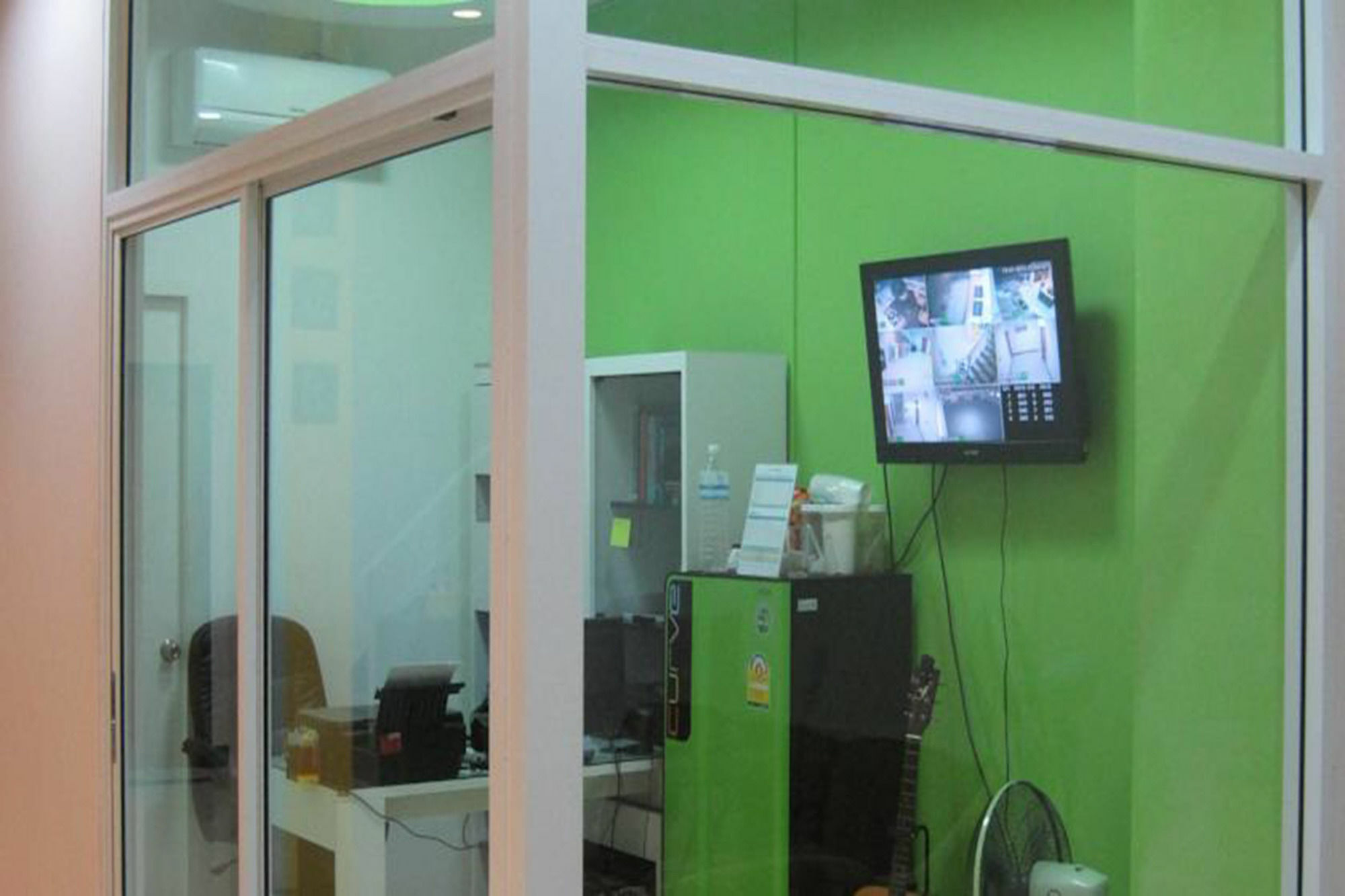 BR pensión Pattaya Exterior foto